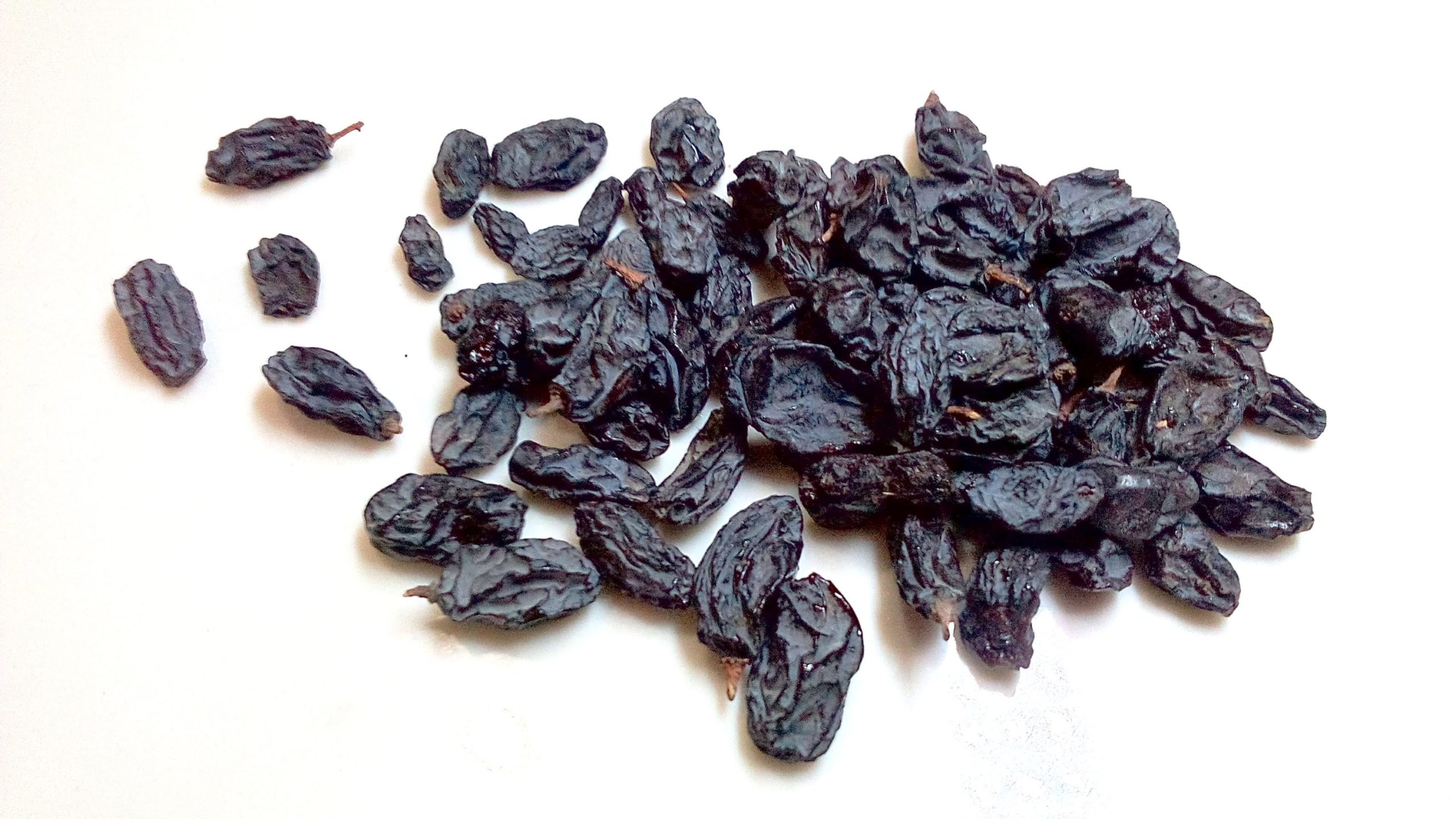 Kali Drakh /Seedless Black Raisins - MM HEALTHMANIA